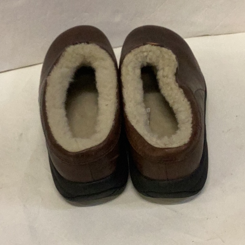 Merrell Slip On Fluffy Insole shoes. - Picture 4 of 7